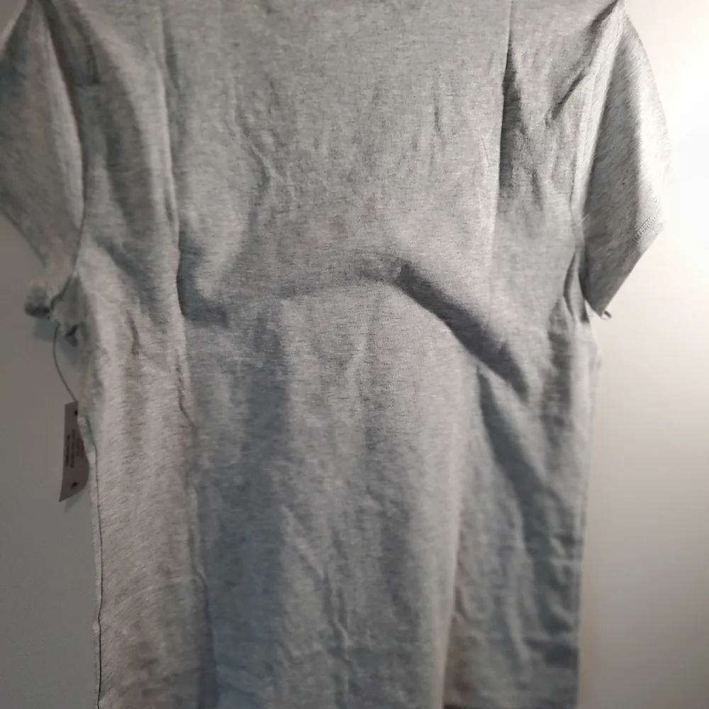 No Boundaries Light Gray Halloween Cat Graphic Tee